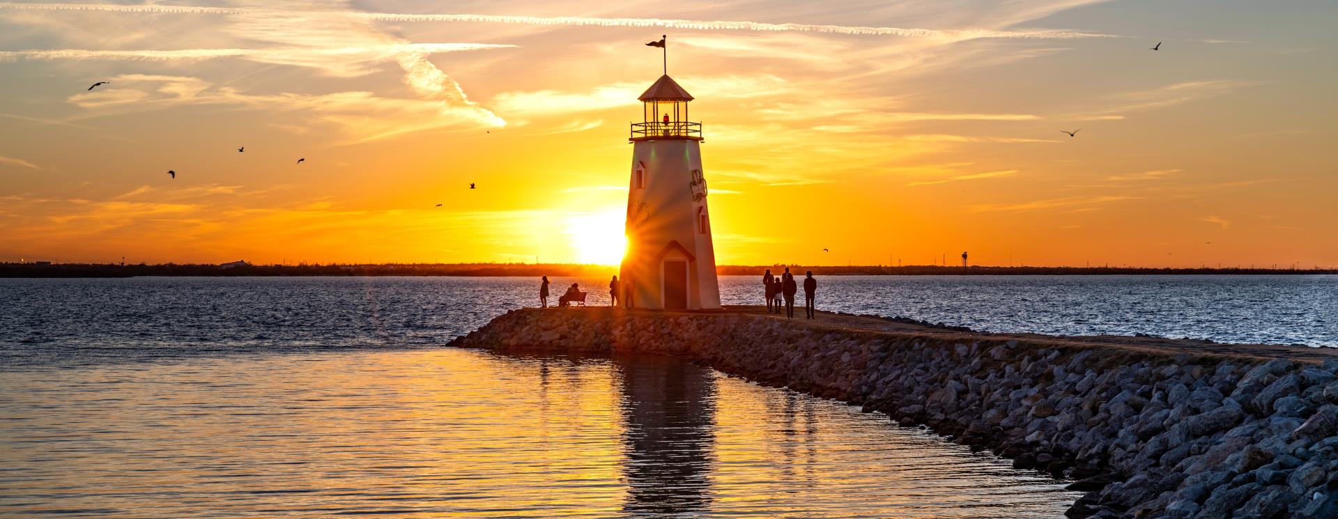 Hefner_Sunset