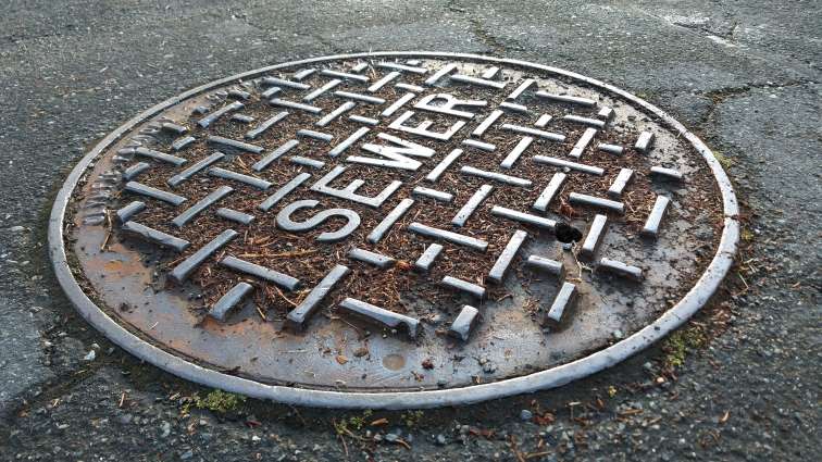 manhole_shutterstock_1132014188.web